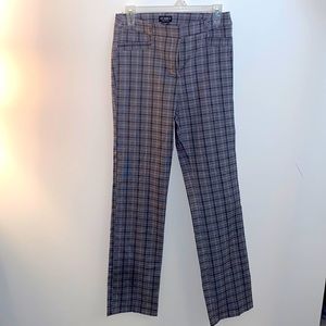 SOHO Apparel black and white plaid dress pants size 6